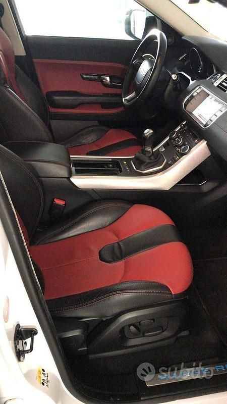 Usata Land Rover Range Rover evoque 150 CV (110 kW) 2011 Bianco Berlina