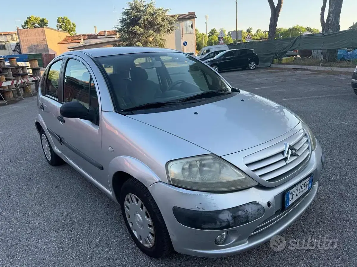Usata Citroën C3 60 CV (44 kW) 2004 Grigio Berlina
