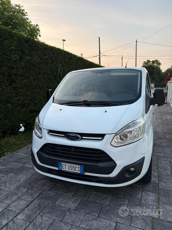Usata 2013 Ford Transit Custom | 12.000 € - Immagine 1/4