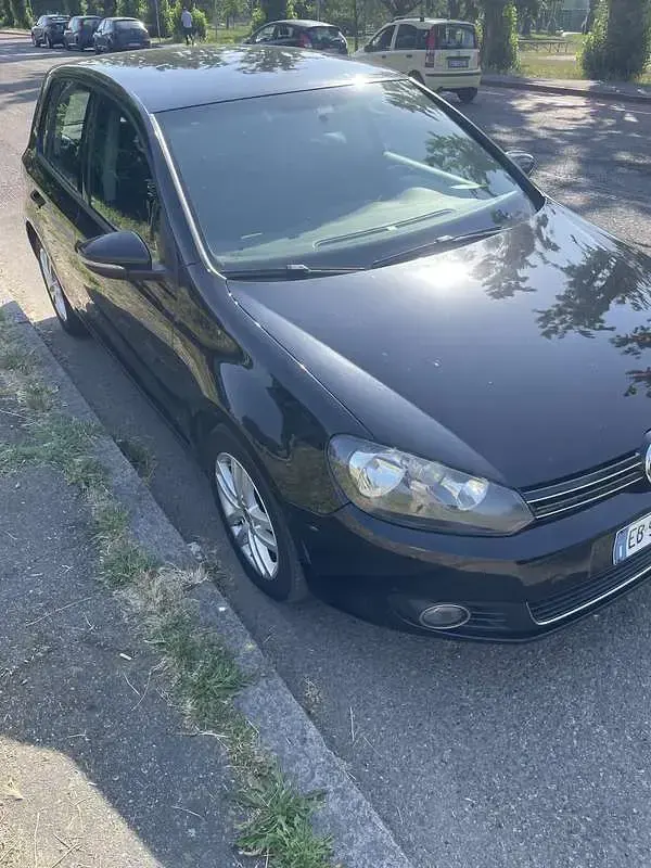 Usata VW Golf VI Comfortline 105 CV (77 kW) 2010 Utilitaria