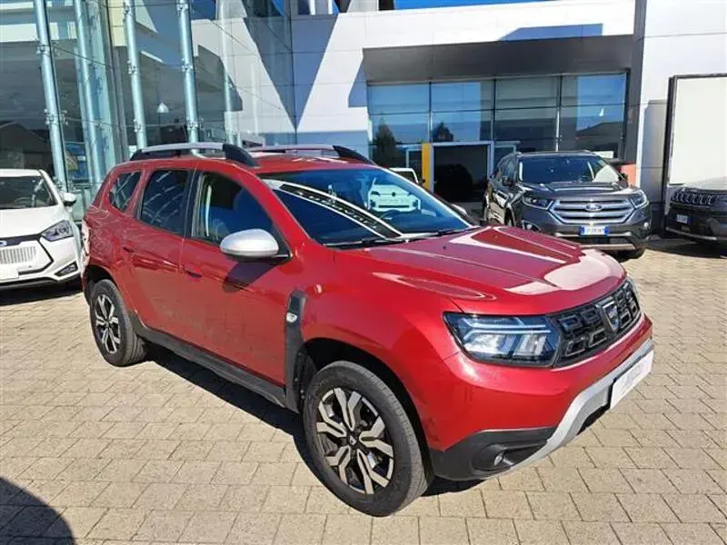 Käytetty Dacia Duster Prestige 100 HP (73 kW) 2022 Punainen Katumaasturi