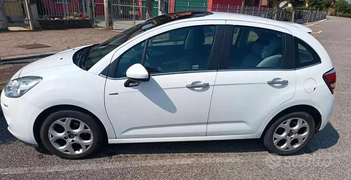 Usata Citroën C3 68 CV (50 kW) 2014 Bianco Utilitaria