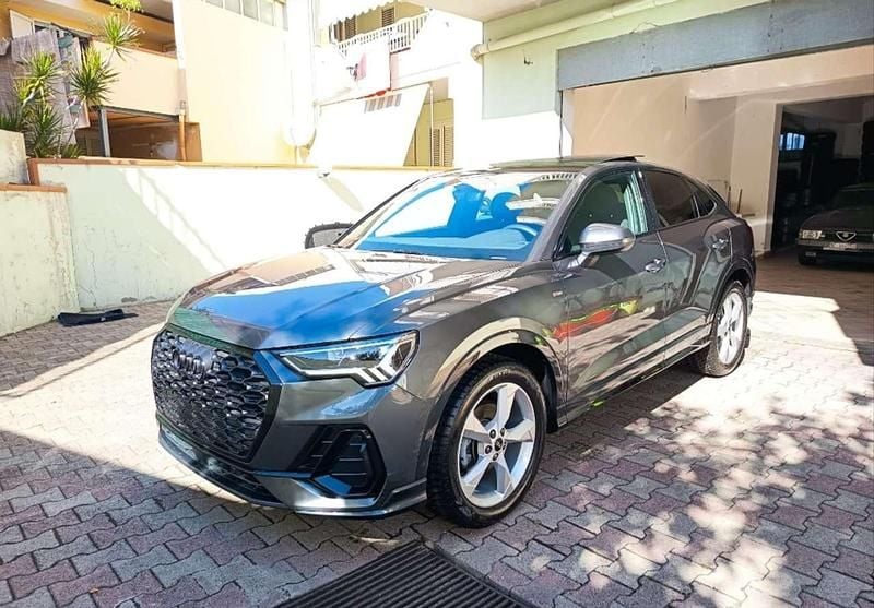 Usata Audi Q3 Sportback S-line plus 150 CV (110 kW) 2021 Grigio daytona perlato SUV