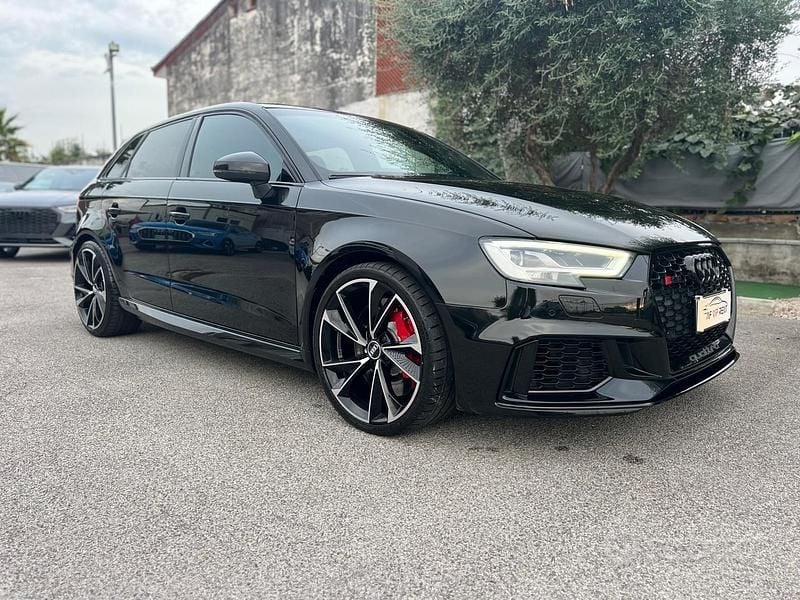 Usata Audi RS3 Ambiente 400 CV (294 kW) 2019 Nero Berlina
