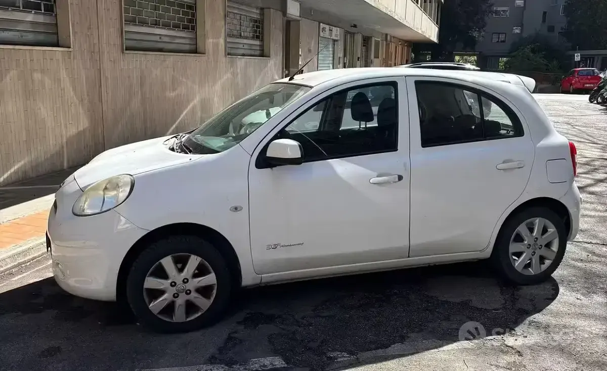 Gebraucht Nissan Micra 80 PS (58 kW) 2013 Weiß Kleinwagen