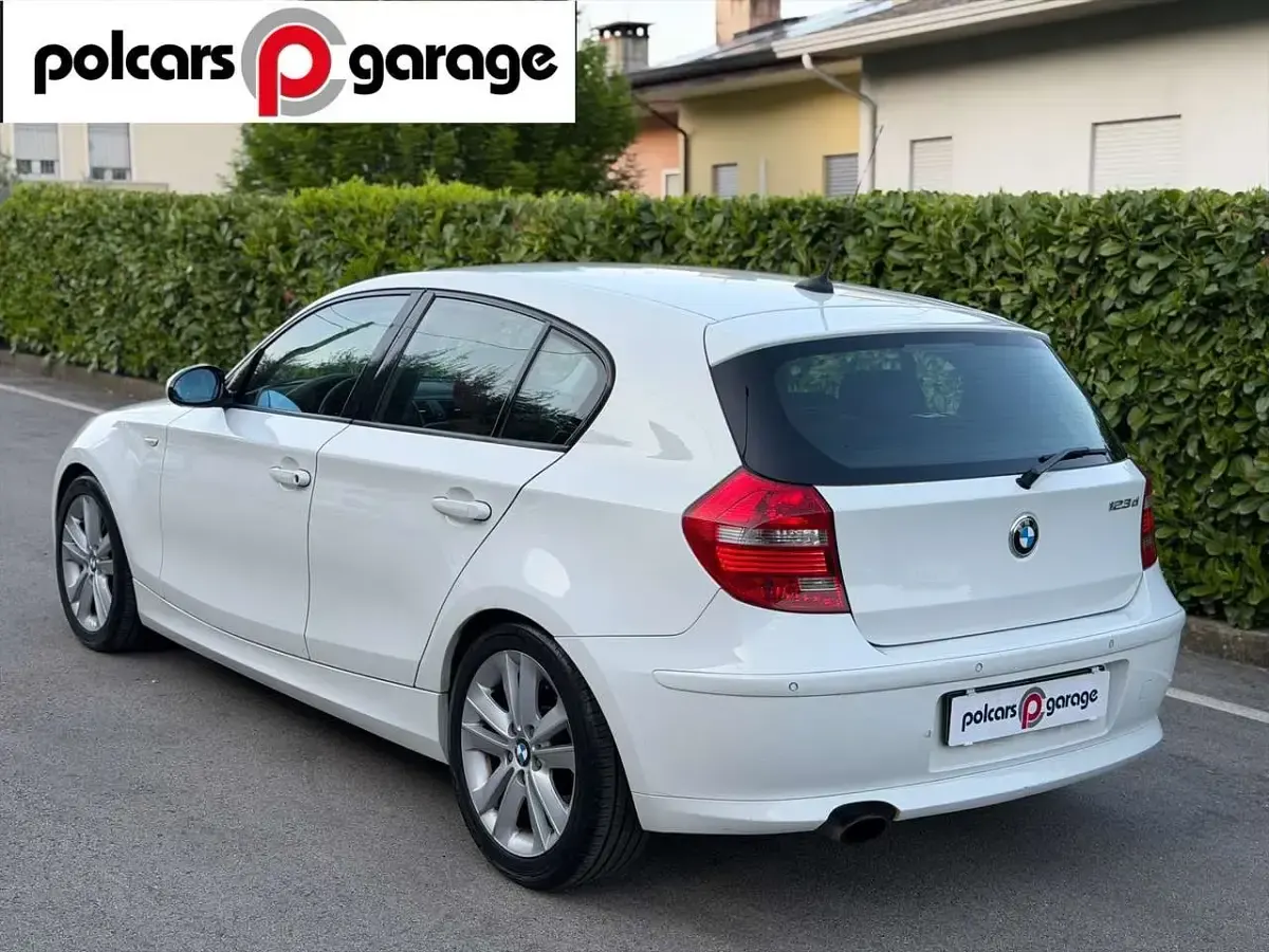 Usata BMW 123 204 CV (150 kW) 2008 Bianco Utilitaria