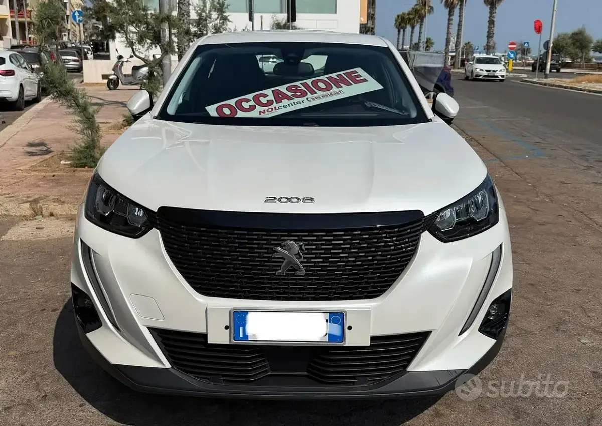 Usata Peugeot 2008 110 CV (80 kW) 2021 Bianco SUV