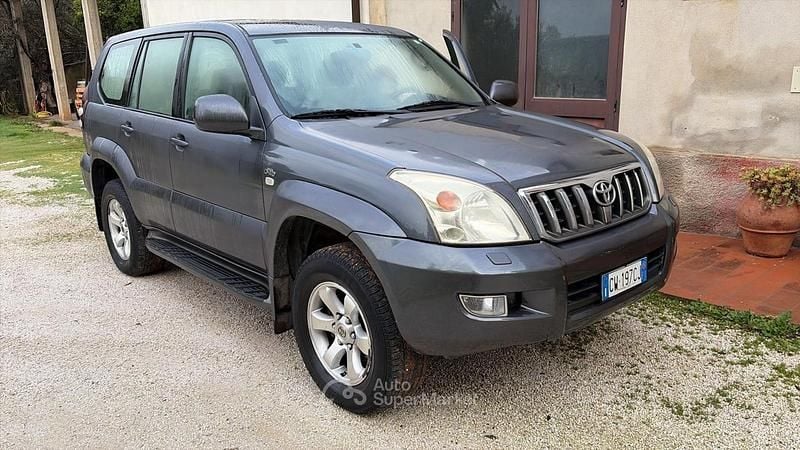 Usata Toyota Land Cruiser 166 CV (122 kW) 2005 Gray SUV