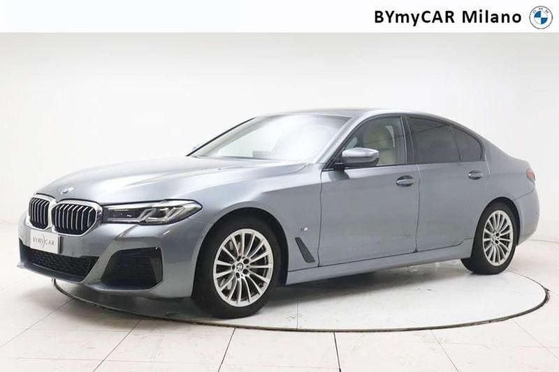 Bluestone metallizzato Usata 2022 BMW 520 M Sport Berlina | 30.000 € (Super prezzo) - Immagine 1/4