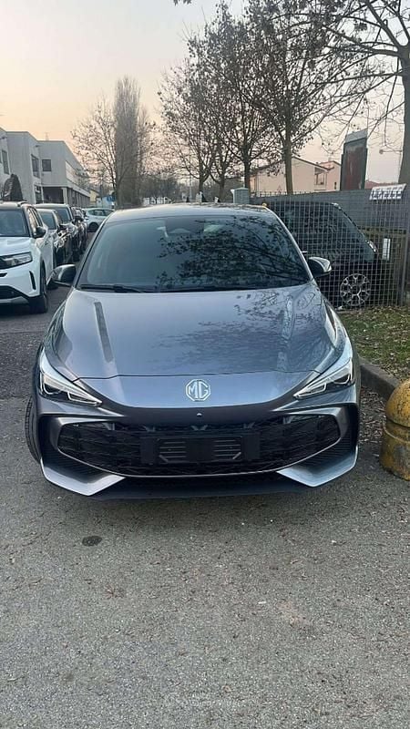 Usata MG MG3 Comfort 136 CV (100 kW) 2024 Vari colori Utilitaria