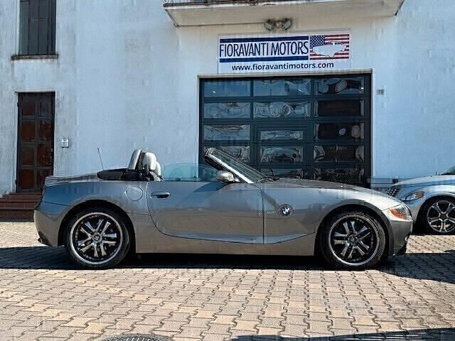 Usata BMW Z4 192 CV (141 kW) 2003 Grigio Cabrio