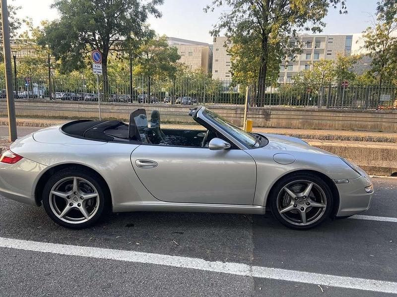 Usata Porsche 997 428 CV (314 kW) 2007 Grigio Cabrio