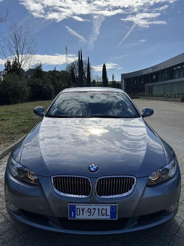 Usata BMW 325 Efficient Dynamics 218 CV (160 kW) 2009 Coupé