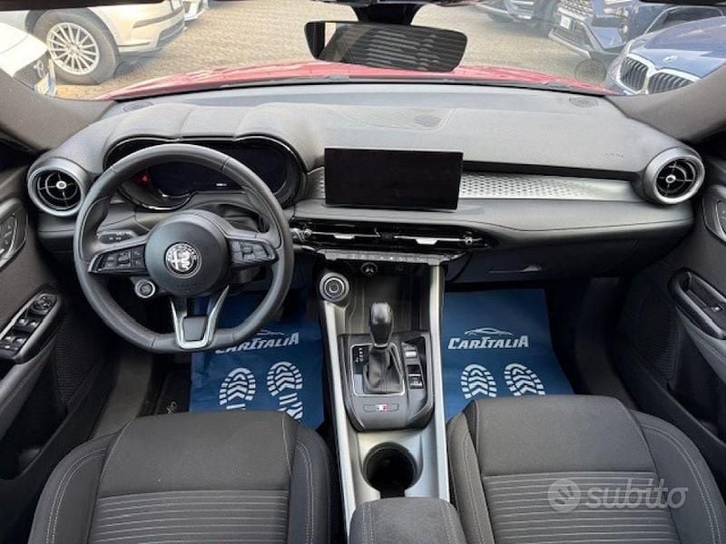 Usata Alfa Romeo Tonale Super 131 CV (96 kW) 2023 Rosso SUV