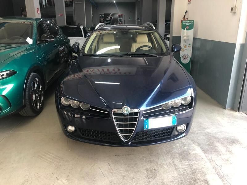 Blu Usata 2008 Alfa Romeo 159 Exclusive Tre volumi | 4490 € (Buon prezzo) - Immagine 1/4
