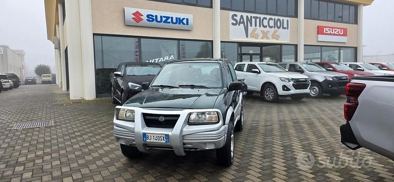 Usata Suzuki Grand Vitara 127 CV (93 kW) 2000 Verde SUV