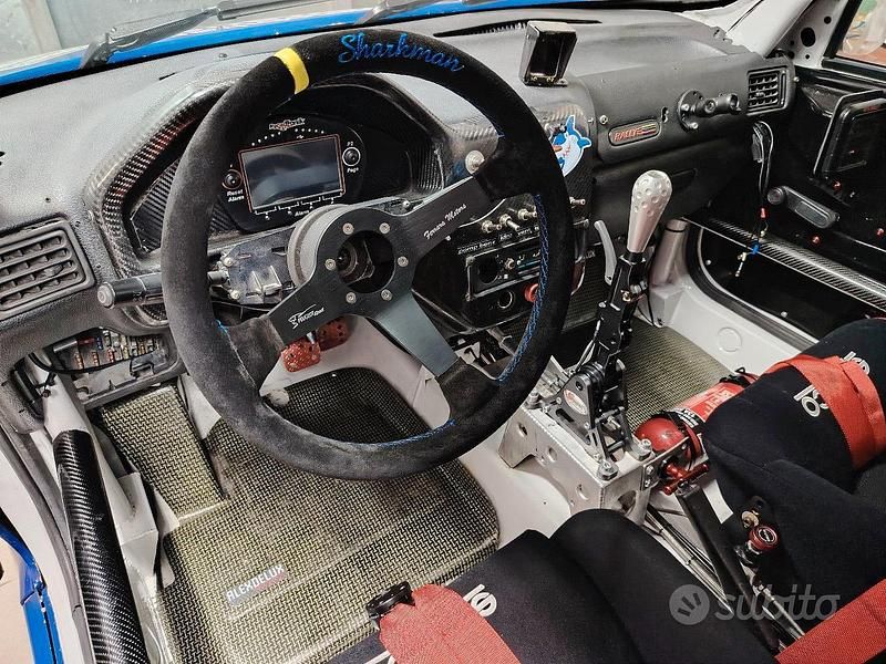 Usata Peugeot 106 2000 Utilitaria