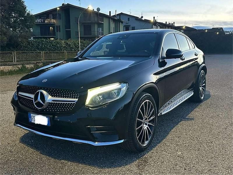 Usata Mercedes GLC220 Premium 170 CV (125 kW) 2018 Coupé