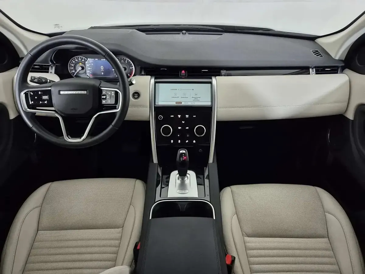 Usata Land Rover Discovery 5 SE Dynamic 163 CV (119 kW) 2022 Grigio SUV