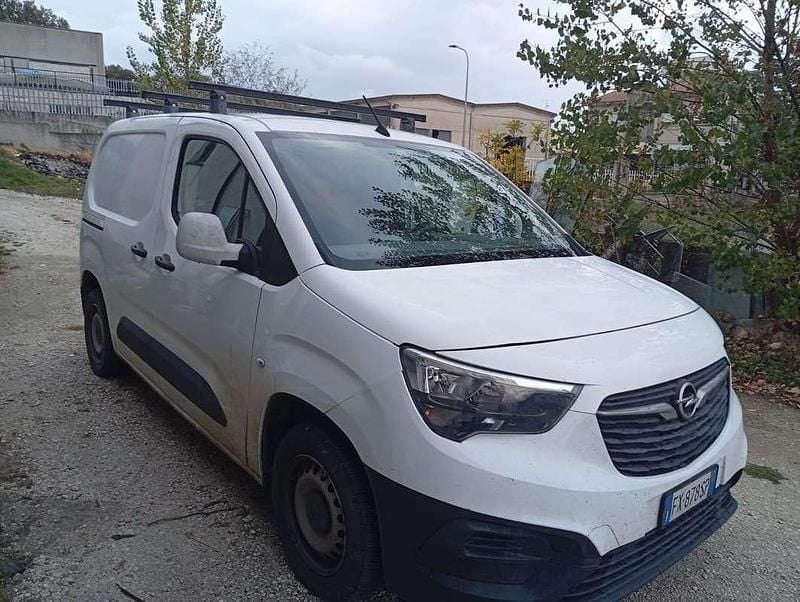 Usata Opel Combo 90 CV (66 kW) 2019 Bianco Monovolume
