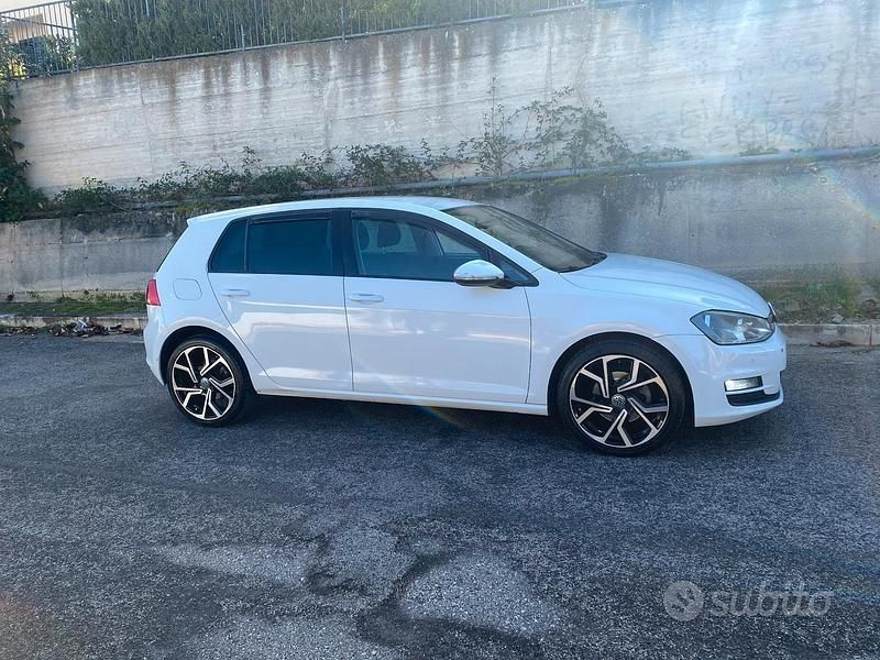 Usata VW Golf VII 105 CV (77 kW) 2014 Berlina
