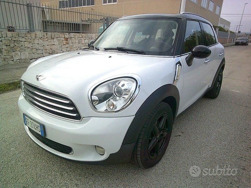 Usata Mini Cooper D Countryman 111 CV (81 kW) 2010 Bianco SUV