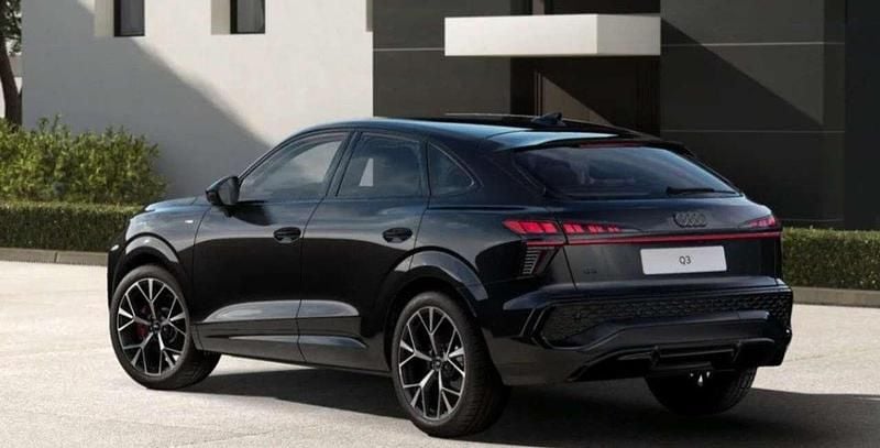 Nuova Audi Q3 S-Line 150 CV (110 kW) 2025 Antracite SUV