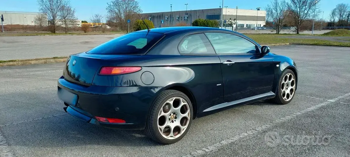Usata Alfa Romeo GT 150 CV (110 kW) 2007 Nero Coupé