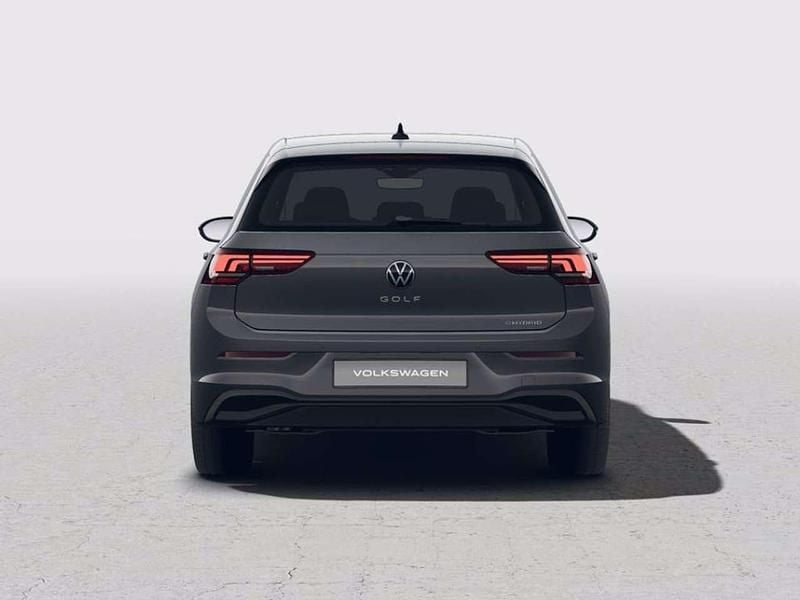 Nuova VW Golf VIII Edition 150 CV (110 kW) 2026 Dolphin grey metallizzato Berlina