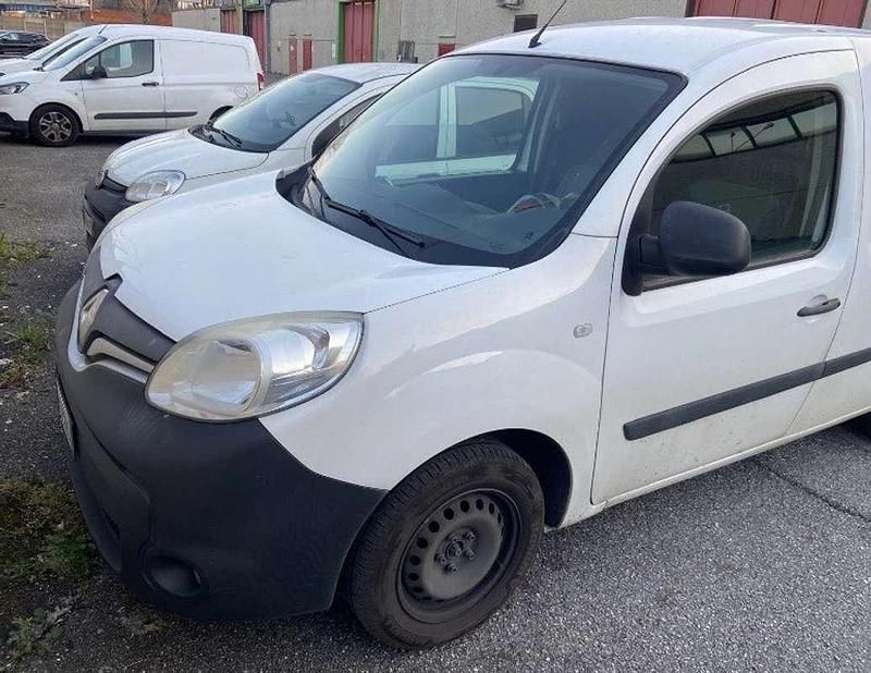 Usado Renault Kangoo 90 CV (66 kW) 2017 Blanco Monovolumen