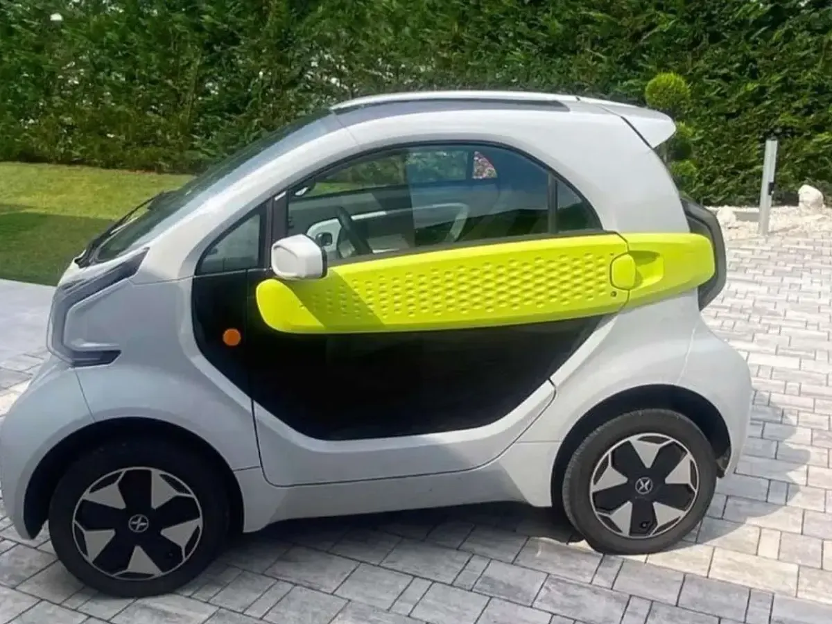 Usata XEV Yoyo 7 kW (10 CV) 2024 Grigio Utilitaria