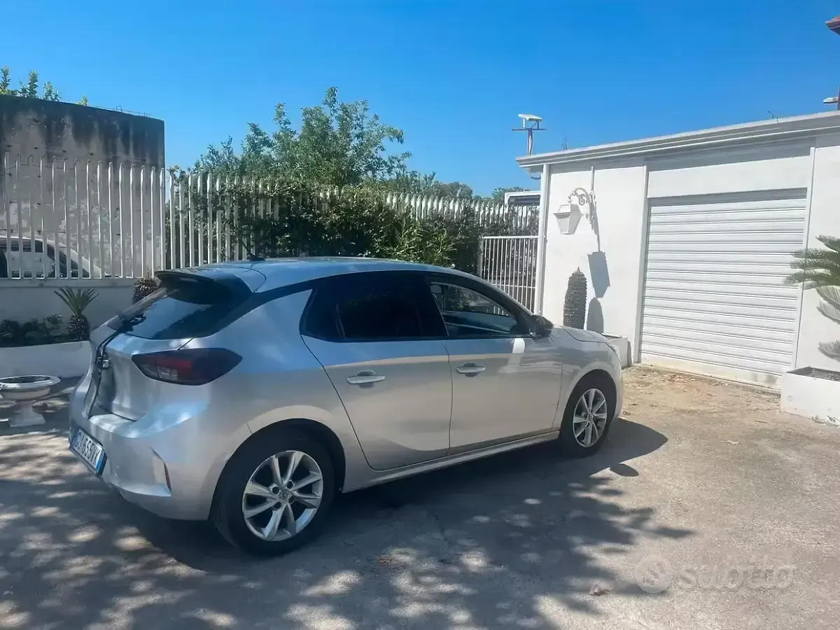 Usata Opel Corsa 101 CV (74 kW) 2022 Grigio Utilitaria