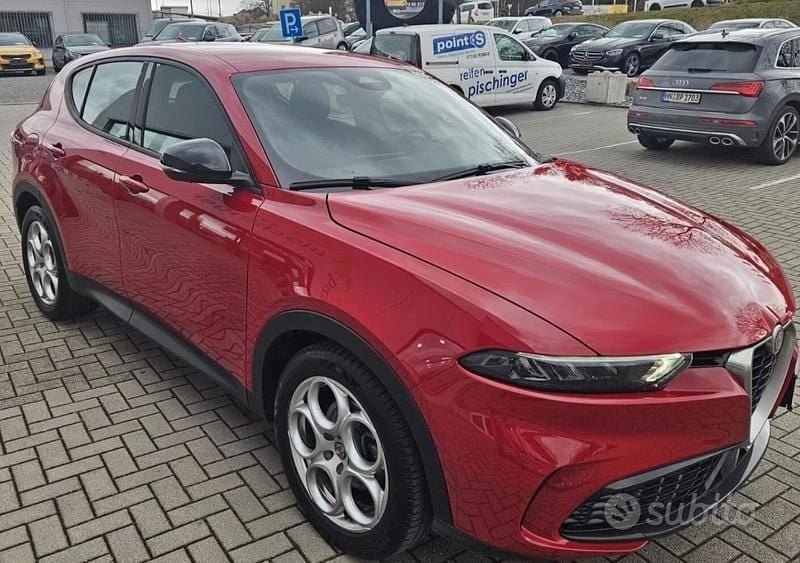 Usata Alfa Romeo Tonale Super 130 CV (95 kW) 2023 Rosso SUV