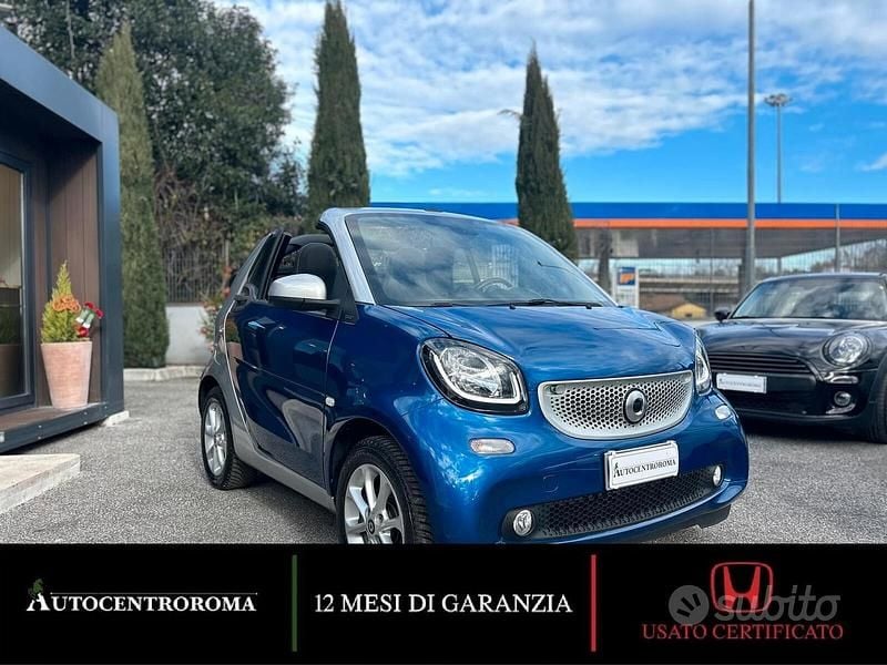 Usata Smart ForTwo Cabrio Passion 71 CV (52 kW) 2018 Blu Cabrio