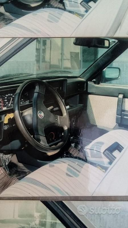 Usata Alfa Romeo 75 1987 Grigio Berlina