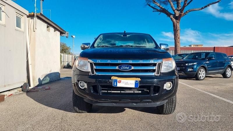 Blu Usata 2014 Ford Ranger Limited Pick-up | 14.990 € (Buon prezzo) - Immagine 1/4