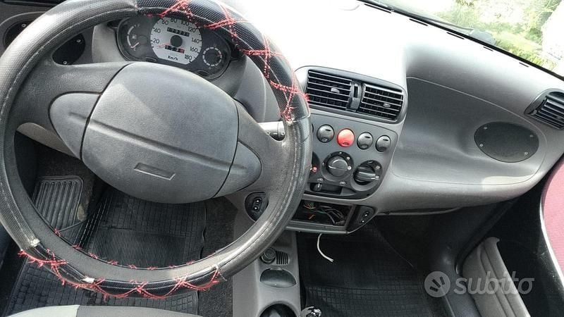 Usata Fiat Seicento 54 CV (39 kW) 1999 Nero Utilitaria