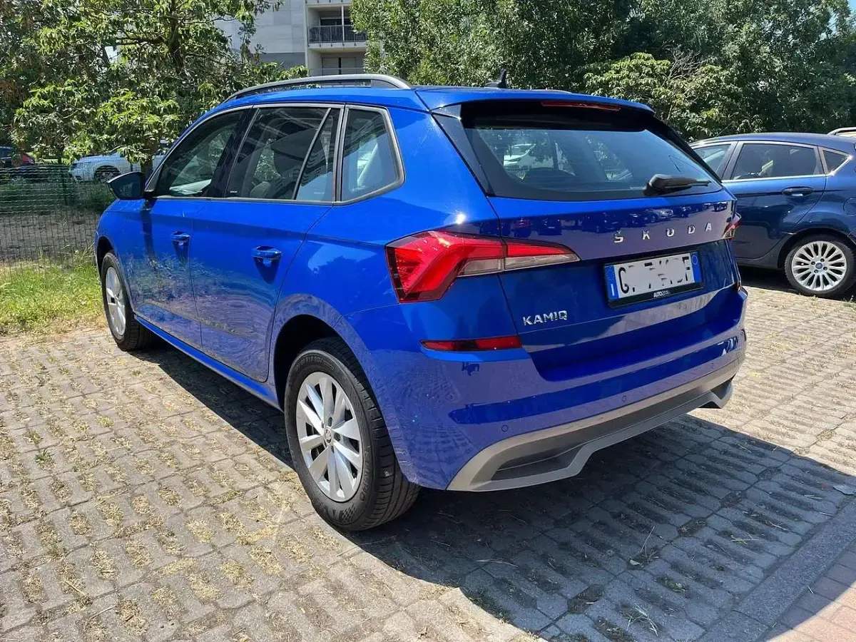 Usata Skoda Kamiq Ambition 110 CV (80 kW) 2023 Mediterraneo SUV