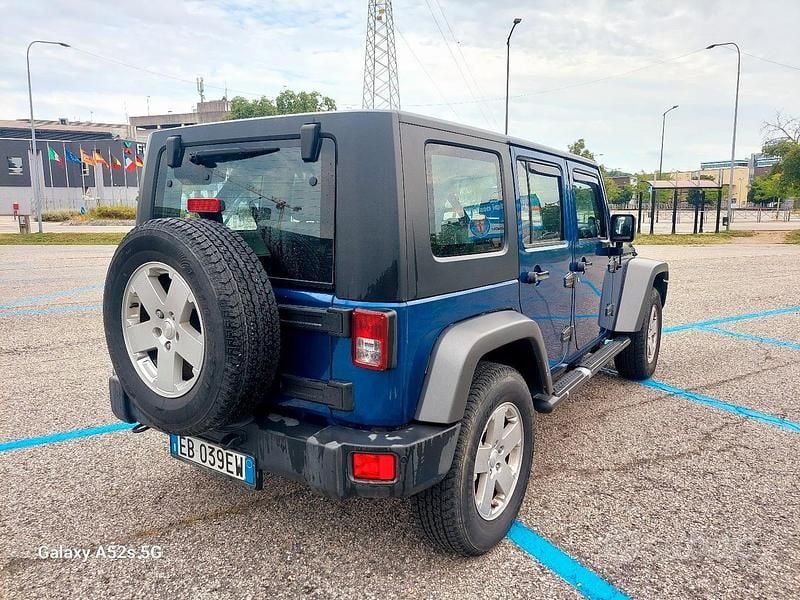 Usata Jeep Wrangler 177 CV (130 kW) 2010 Blu SUV