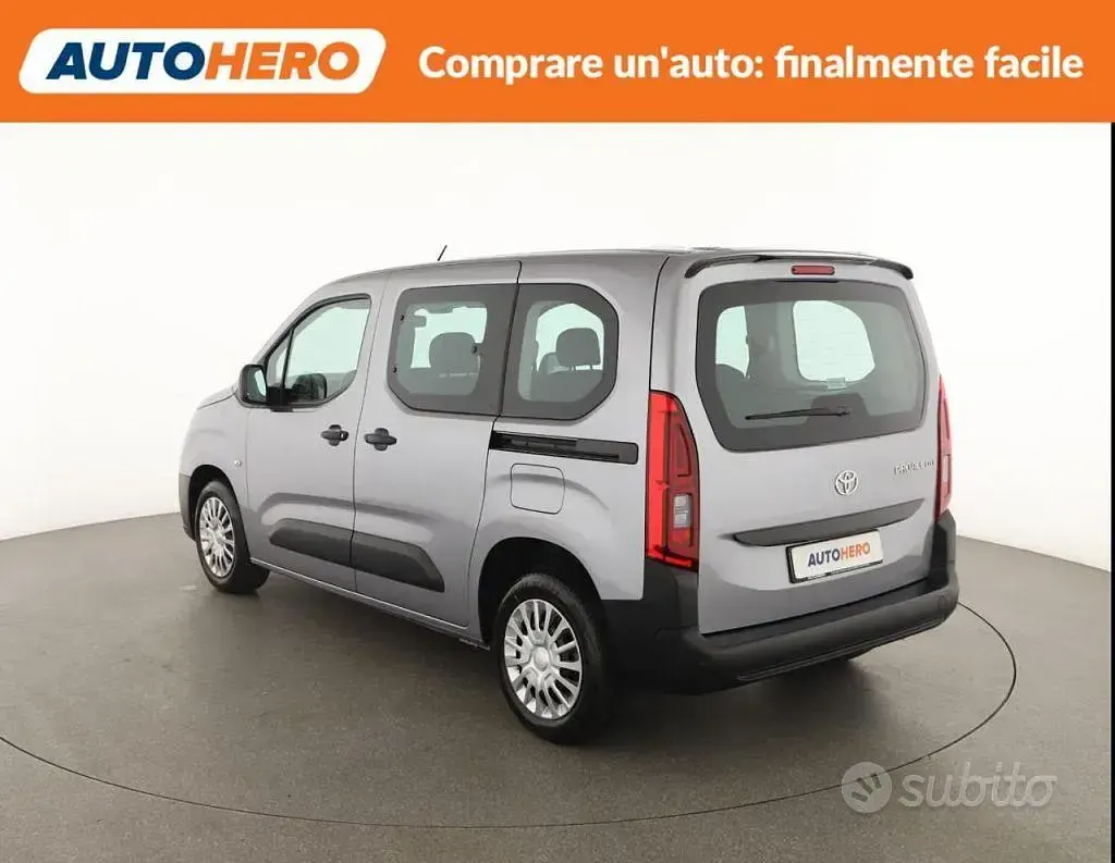 Usata Toyota Proace Verso City 110 CV (80 kW) 2025 Grigio Station wagon