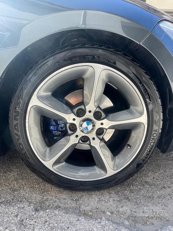 Usata BMW 120 Sport Line 184 CV (135 kW) 2012 Grigio Utilitaria