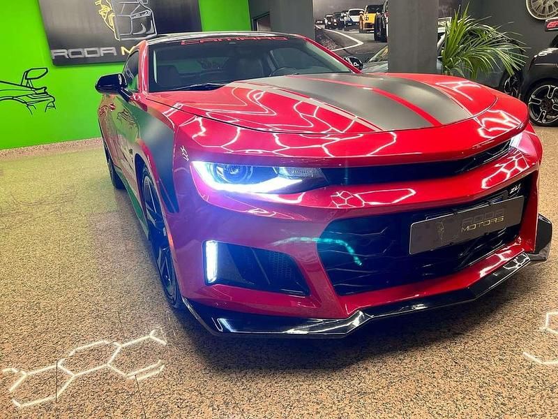 Rosso Usata 2019 Chevrolet Camaro Coupé | 44.999 € (Cara) - Immagine 1/4