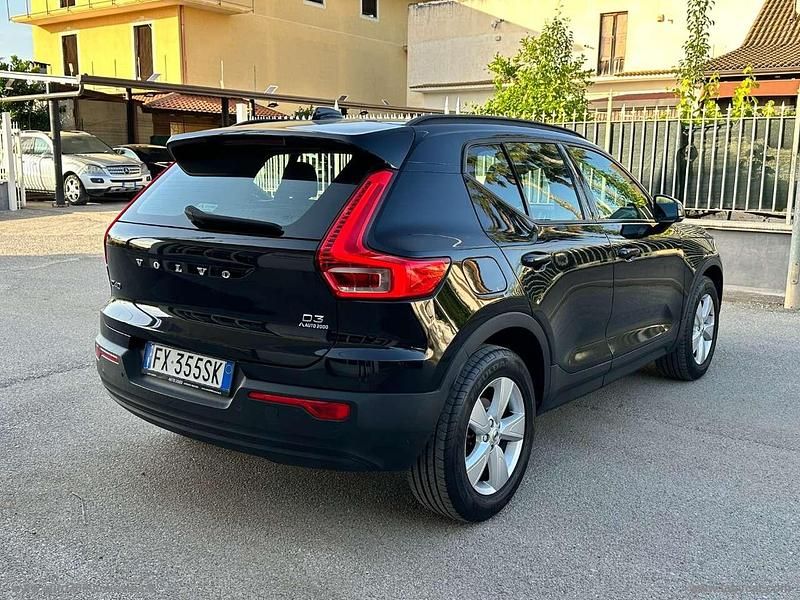 Usata Volvo XC40 Business Edition 150 CV (110 kW) 2019 Nero SUV