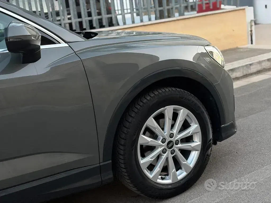 Usata Audi Q3 Sportback Sport 150 CV (110 kW) 2022 Grigio SUV