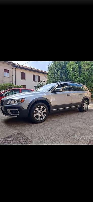 Usata Volvo XC70 Momentum 163 CV (119 kW) 2011 Station wagon