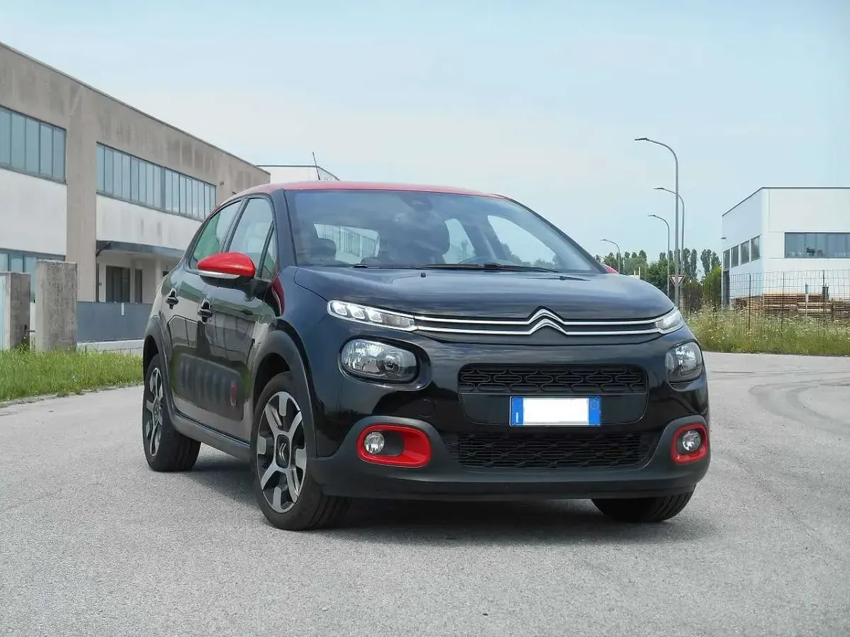 Usata Citroën C3 PureTech 110 CV (80 kW) 2019 Nero Utilitaria