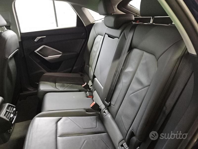 Gebraucht Audi Q3 Sportback S-Line 150 PS (110 kW) 2022 Blau SUV