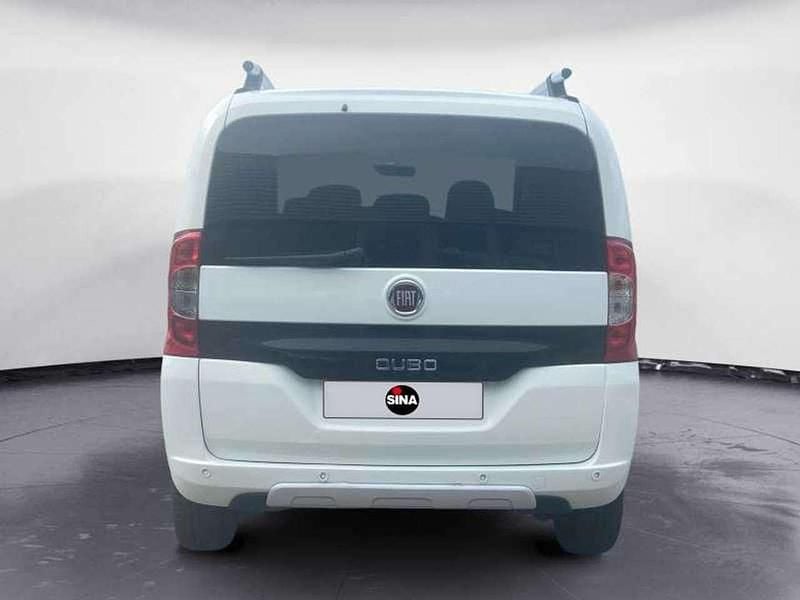 Usata Fiat Qubo Trekking 95 CV (69 kW) 2017 Bianco pas Monovolume