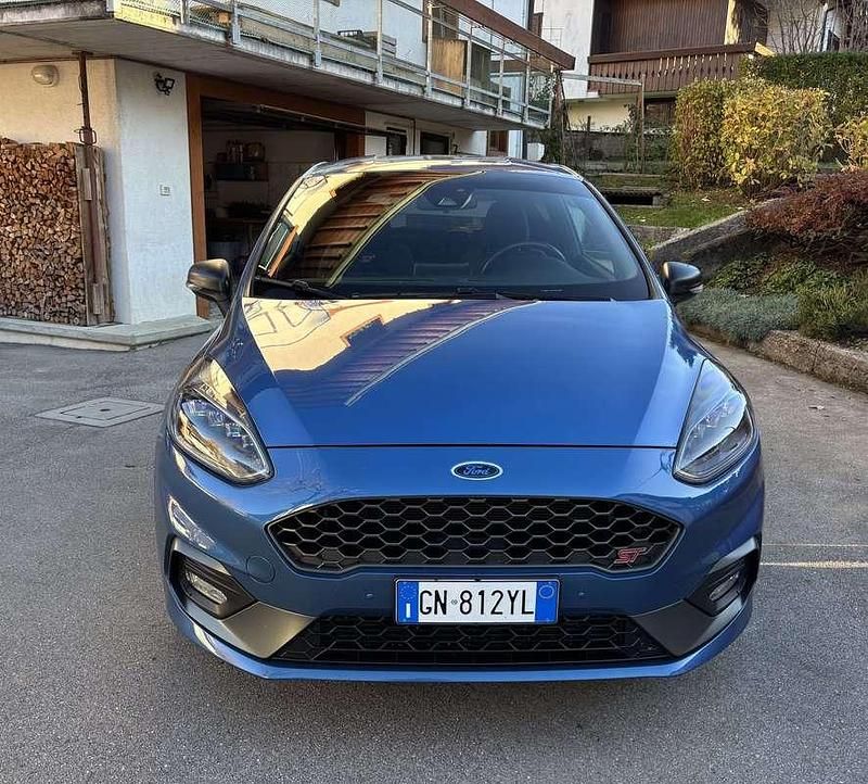 Usata 2019 Ford Fiesta Performance Edition Berlina | 21.000 € (Cara) - Immagine 1/4