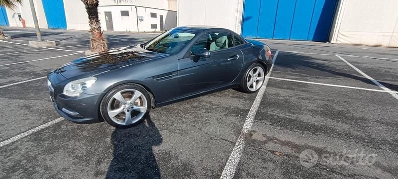 Usata Mercedes SLK200 184 CV (135 kW) 2013 Grigio Cabrio